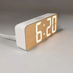 Digitaler Wecker aus Holz - Vignette | TopWecker