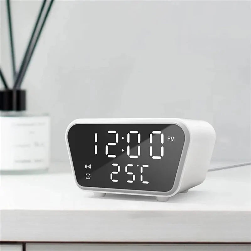 Réveil connecté chargeur induction Le Bon Réveil