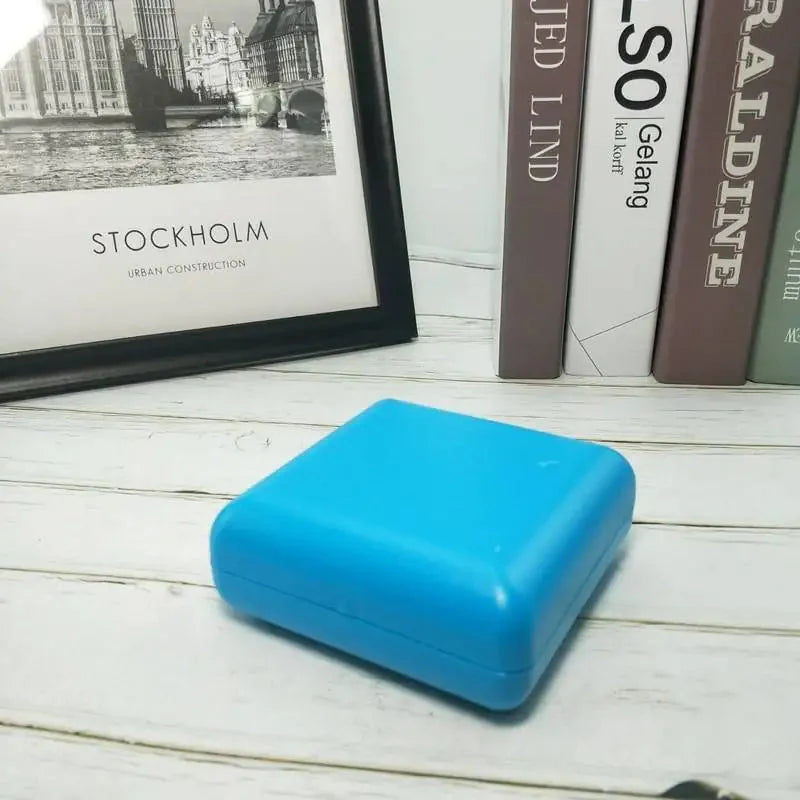 Petit réveil ancien Le Bon Réveil