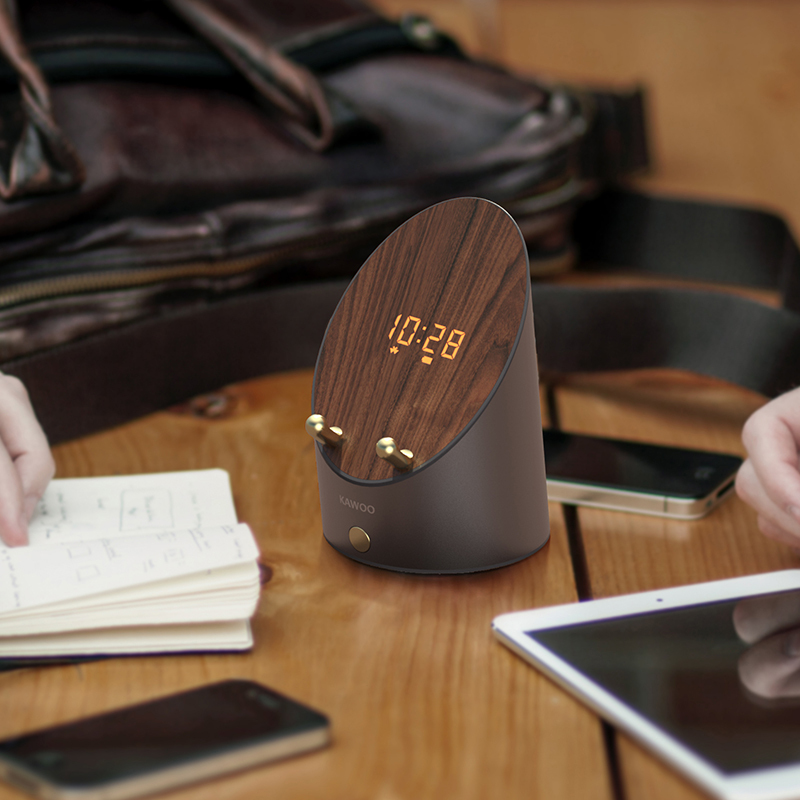 Réveil chargeur induction bois Le Bon Réveil