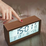 Digitaler Wecker aus Holz - Vignette | TopWecker®