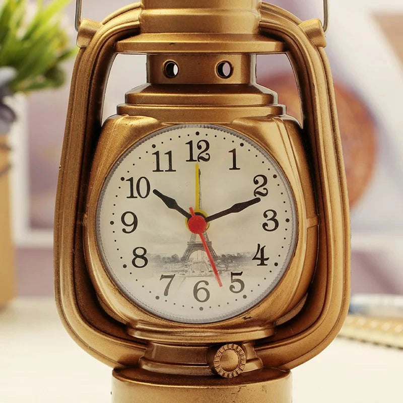 Réveil vintage en métal lampe à huile Le Bon Réveil