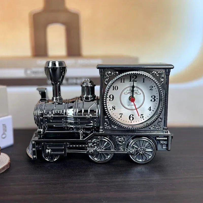 réveil vintage en bois train